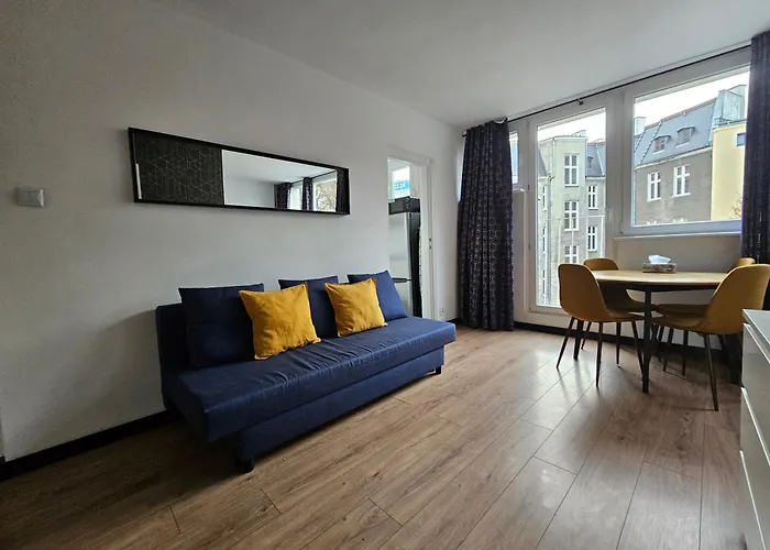 Am Center 3 Wyzwolenia Apartment *