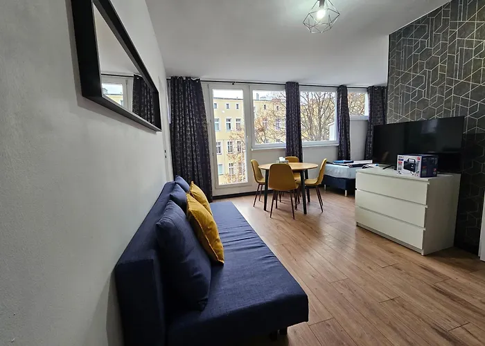 Am Center 3 Wyzwolenia Apartment